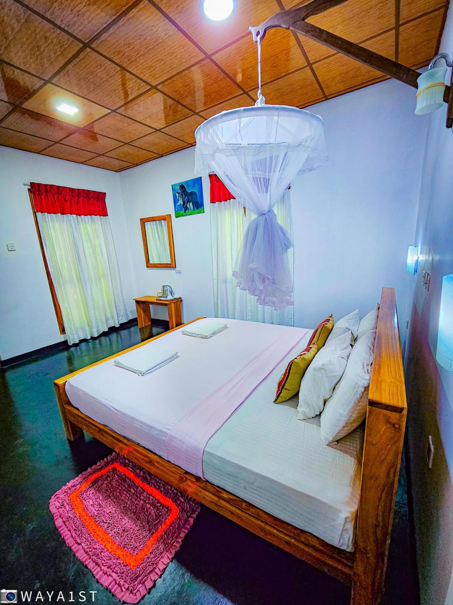 Bright Sun Safari Hotel Udawalawe Kültér fotó
